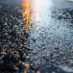 carretera-mojada-riesgo-de-aquaplaning