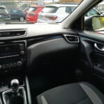 QASHQAI BLANCO DETALLES NEGROS 10