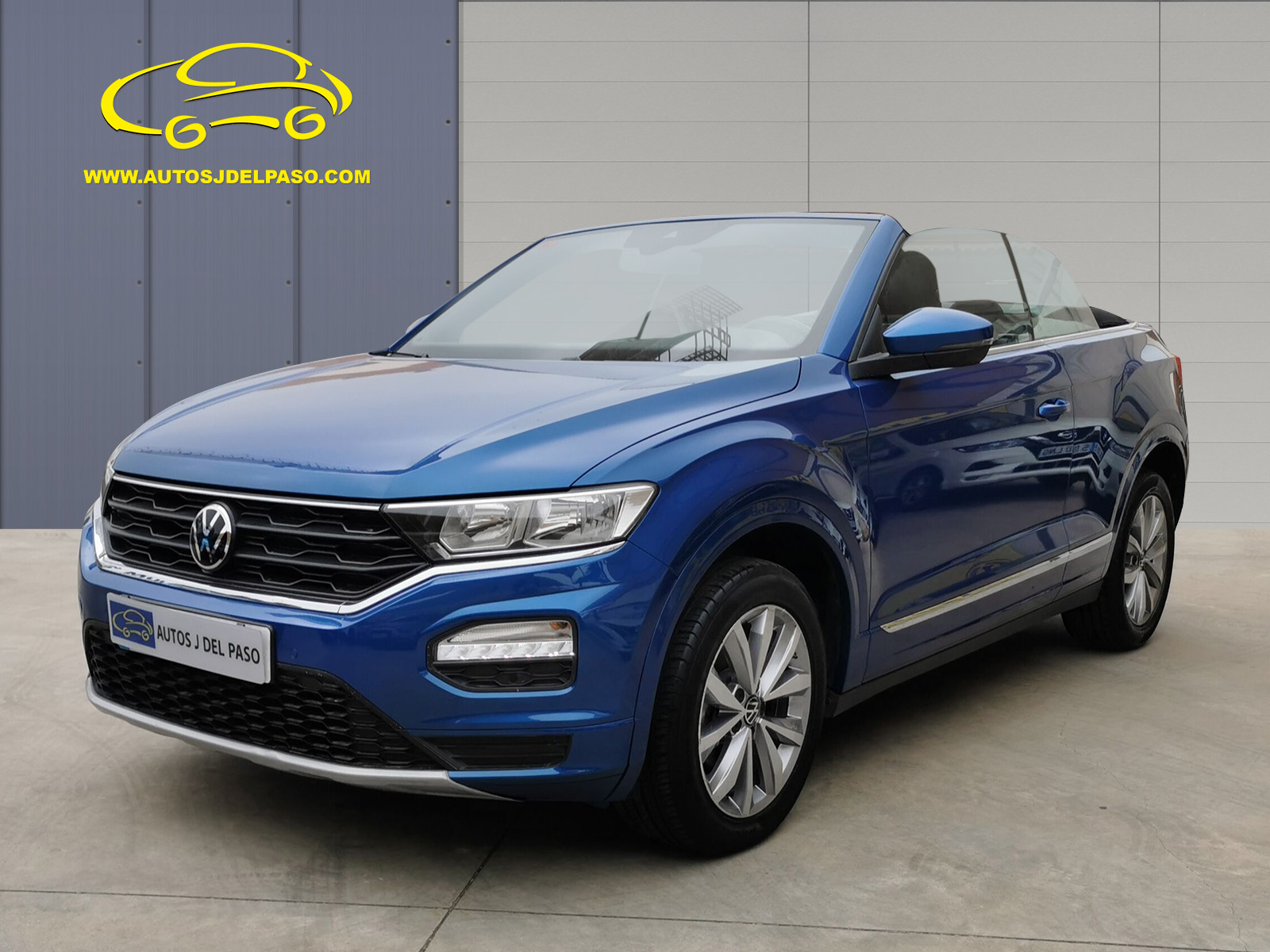 T ROC CABRIO AZUL 01